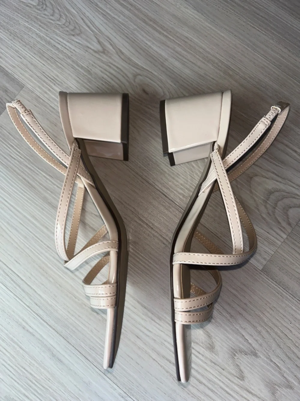 Unisa Strappy Patent Leather Slingback Sandals 7.5 Nude/Beige NWOT Square-Toe